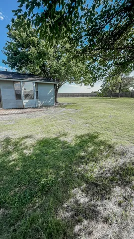 $449,000 | 1690 Highway 70, Plainview, TX 79072