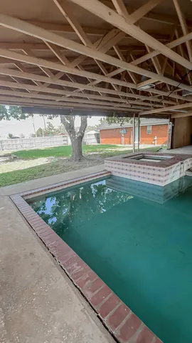 $449,000 | 1690 Highway 70, Plainview, TX 79072