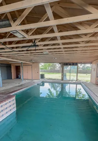 $449,000 | 1690 Highway 70, Plainview, TX 79072