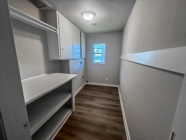 $449,000 | 1690 Highway 70, Plainview, TX 79072