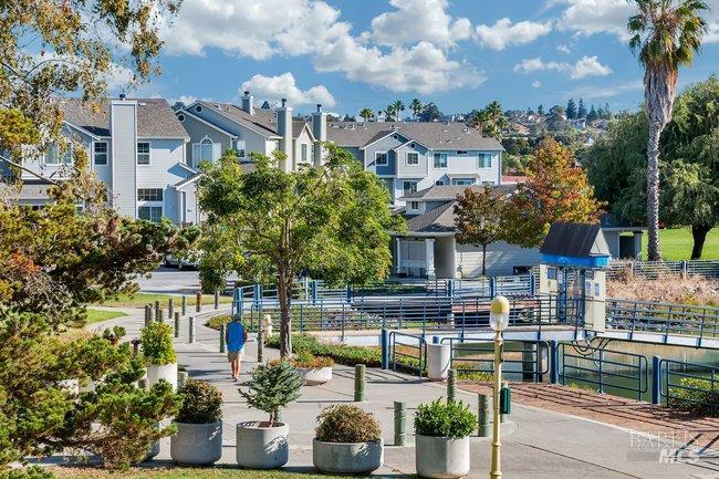 900 Southampton Road, Unit 129 Benicia, CA 94510 - Photo 37 of 40