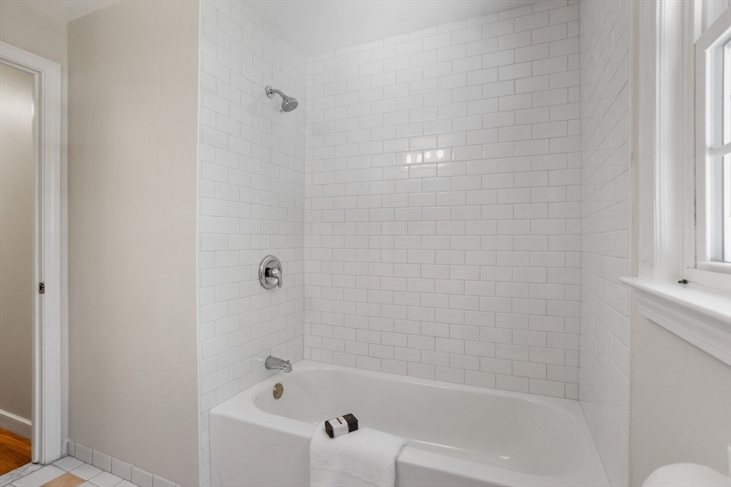 34 Newtown Road Acton, MA 01720 - Photo 14 of 41 Gallery Image 14