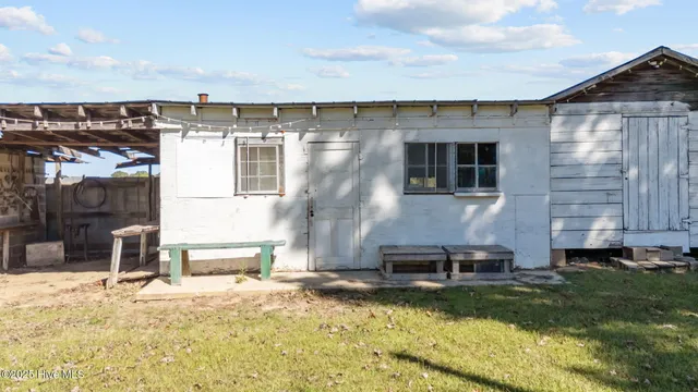 $349,900 | 7477 Highway 58, Castalia, NC 27816