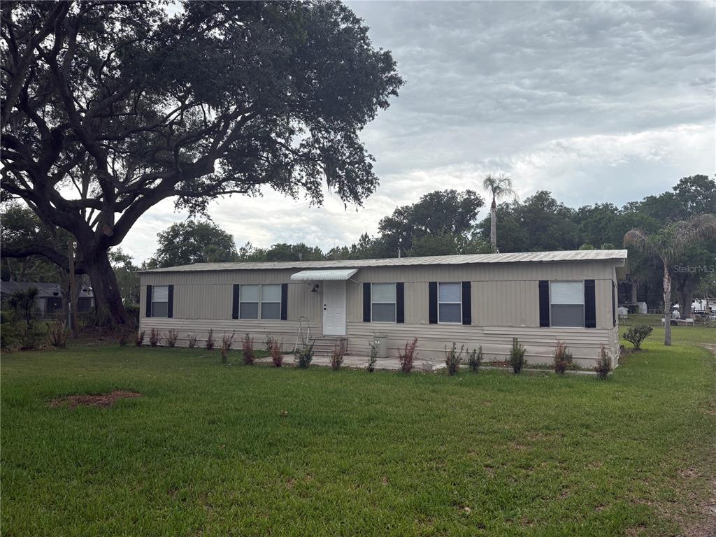 3923 Ward Road Lakeland, FL 33810 - Photo 2 of 25