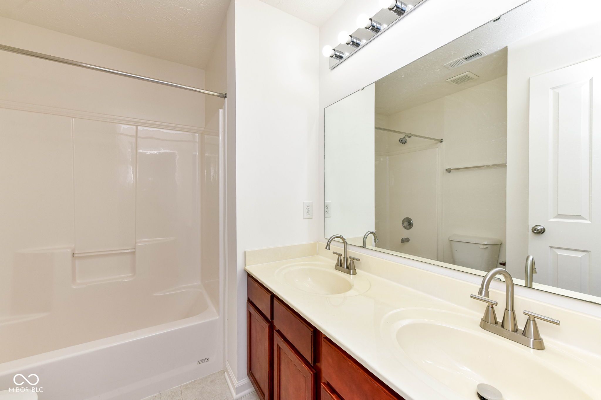 3433 Modesto Lane Carmel, IN 46074 - Photo 30 of 33