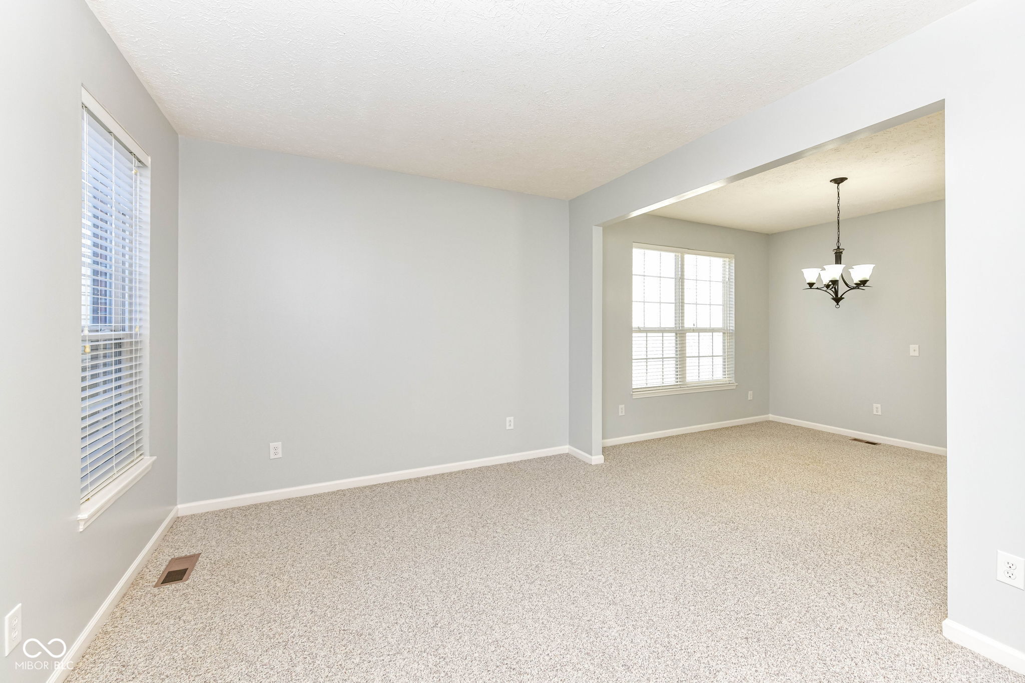 3433 Modesto Lane Carmel, IN 46074 - Photo 3 of 33