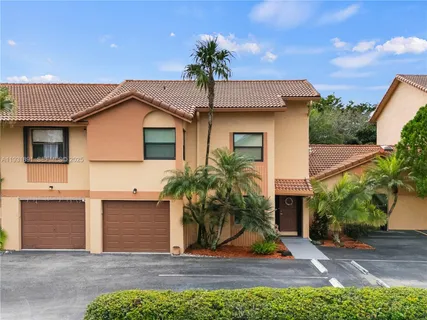 $459,000 | 11282 Southwest 9th Court, Pembroke Pines, FL 33025