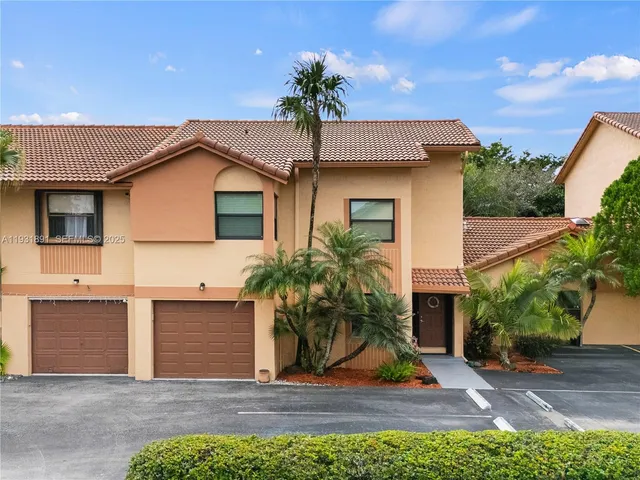 $459,000 | 11282 Southwest 9th Court, Pembroke Pines, FL 33025