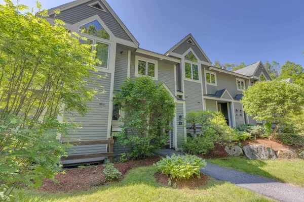 $649,900 | 37 Pinehill Lane, Unit 2, Lincoln, NH 03251