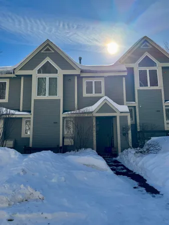 $649,900 | 37 Pinehill Lane, Unit 2, Lincoln, NH 03251