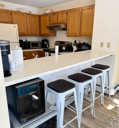 $649,900 | 37 Pinehill Lane, Unit 2, Lincoln, NH 03251