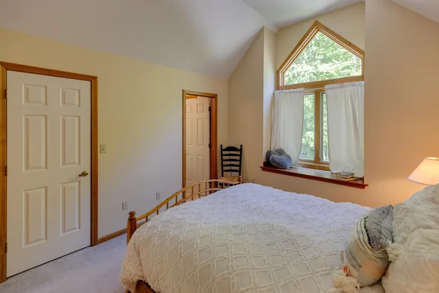 $649,900 | 37 Pinehill Lane, Unit 2, Lincoln, NH 03251