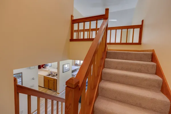 $649,900 | 37 Pinehill Lane, Unit 2, Lincoln, NH 03251