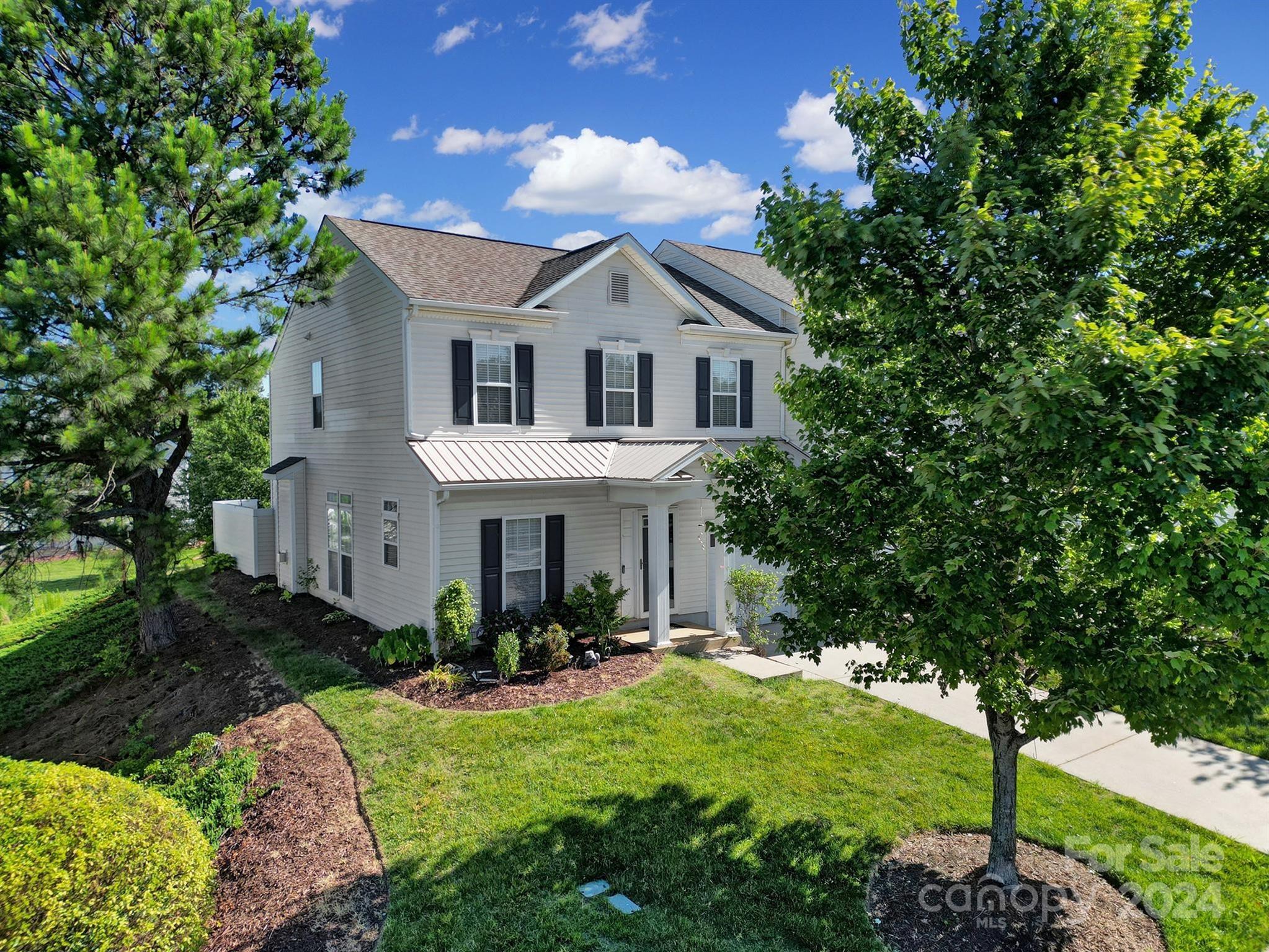 3040 Priory Ridge Drive Fort Mill, SC 29707 - Photo 2 of 27 Gallery Image 2