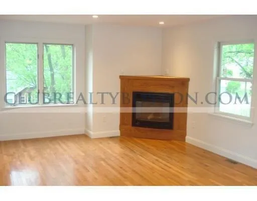 $4,600 | 195 Forest Street, Unit 195, Arlington, MA 02474