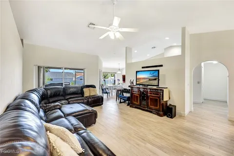 $325,000 | 1309 Southwest 29th Street, Cape Coral, FL 33914