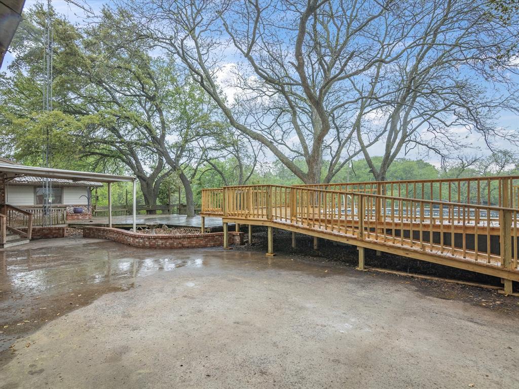 1302 Forreston Road Waxahachie, TX 75165 - Photo 23 of 28