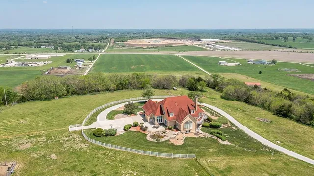 $2,375,000 | 17029 Chieftain Road, Tonganoxie, KS 66086