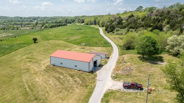 $2,375,000 | 17029 Chieftain Road, Tonganoxie, KS 66086