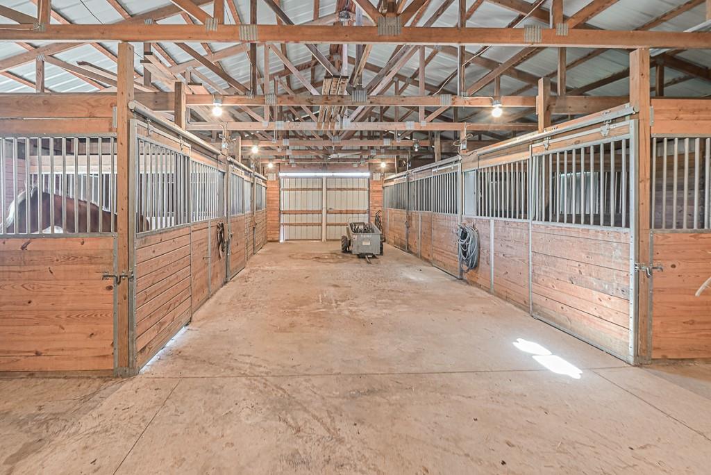 17029 Chieftain Road Tonganoxie, KS 66086 - Photo 68 of 72