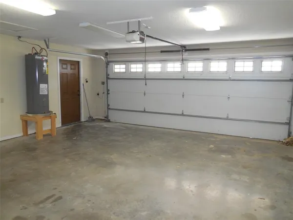 $329,900 | 105 Mustang Drive, Graham, TX 76450