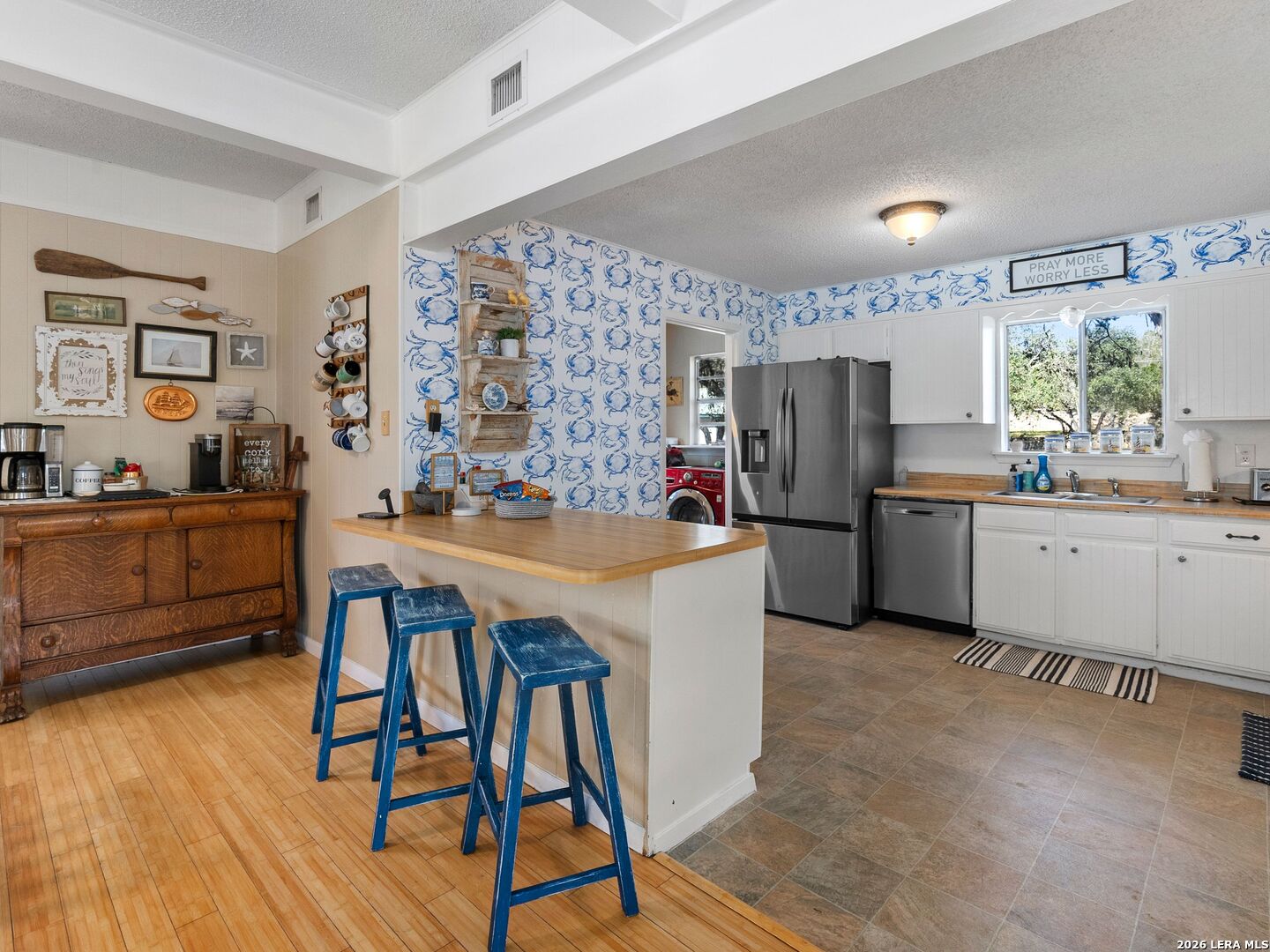 528 Rimrock Pass Canyon Lake, TX 78133 - Photo 12 of 48