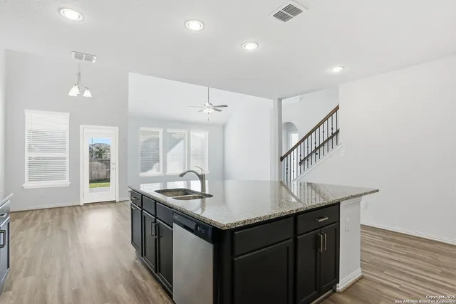 $2,750 | 204 Tiltwood Court, Boerne, TX 78006