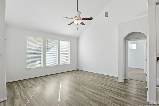 $2,750 | 204 Tiltwood Court, Boerne, TX 78006