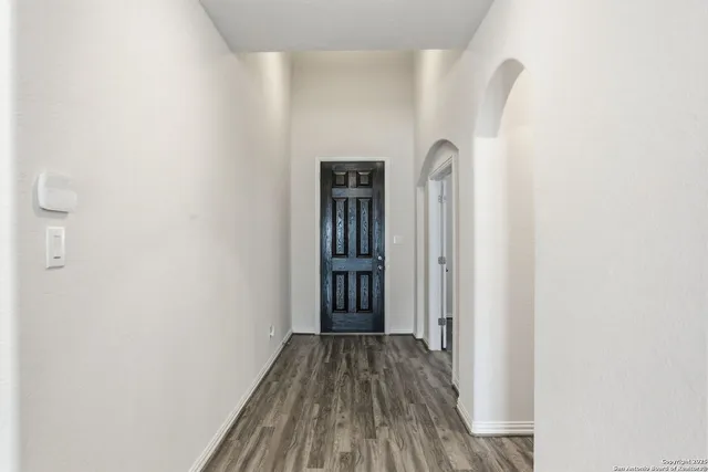 $2,750 | 204 Tiltwood Court, Boerne, TX 78006