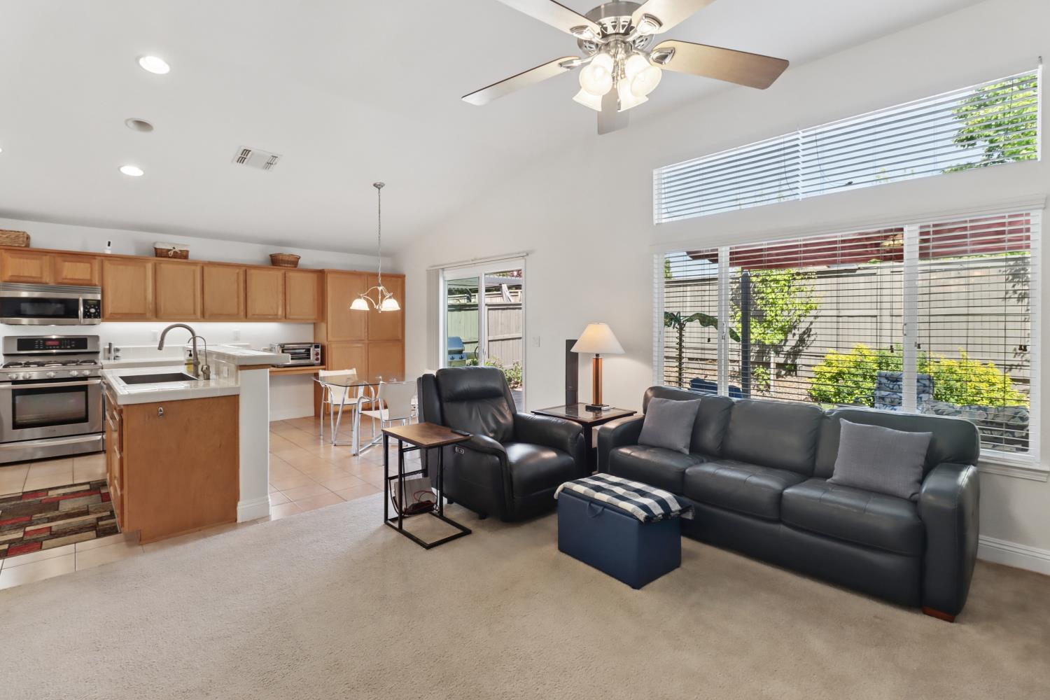 4479 Ruby Landing Way Rancho Cordova, CA 95742 - Photo 16 of 53