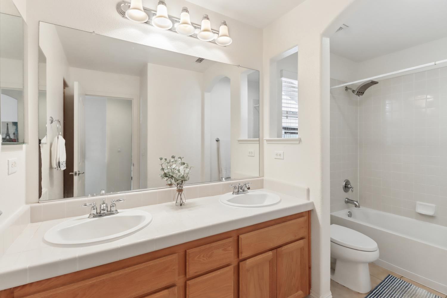 4479 Ruby Landing Way Rancho Cordova, CA 95742 - Photo 40 of 53