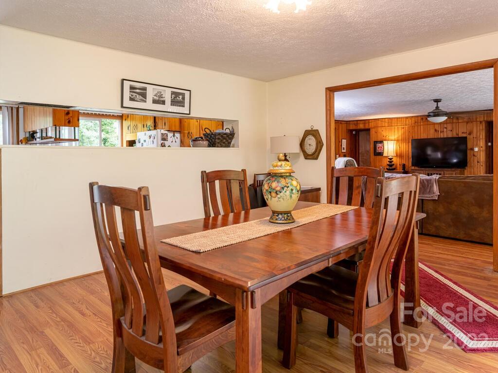 225 North Bearwallow Road Fletcher, NC 28732 - Photo 5 of 37 Gallery Image 5