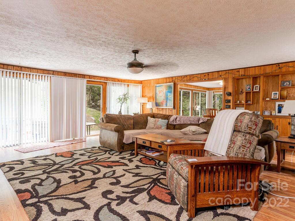 225 North Bearwallow Road Fletcher, NC 28732 - Photo 8 of 37 Gallery Image 8