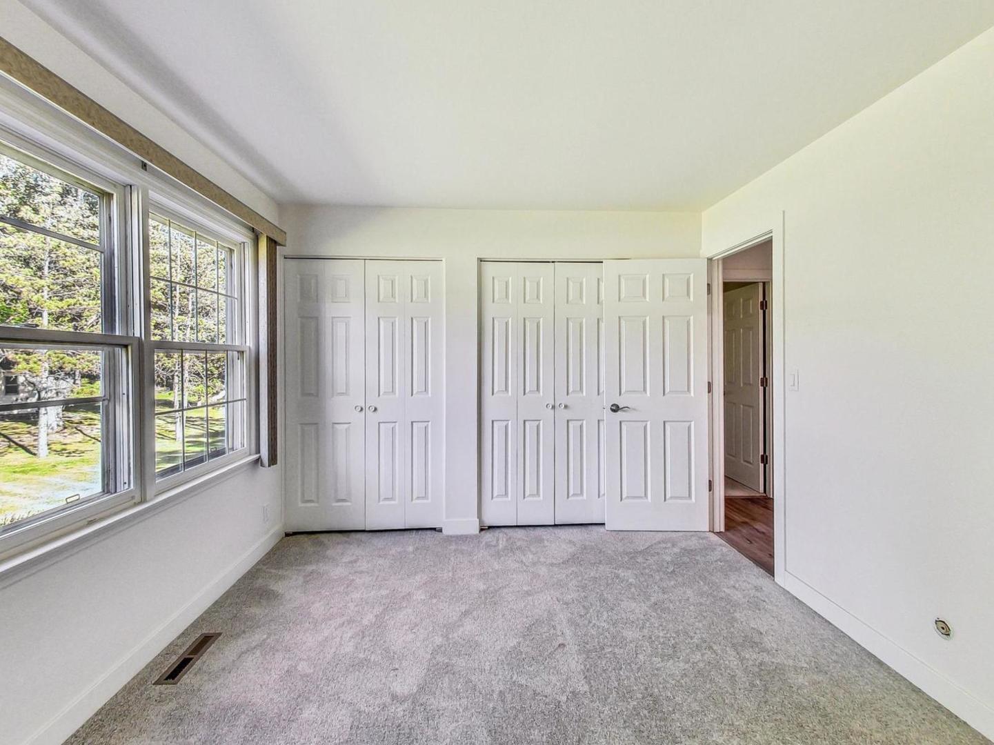 4618 William Street Johnsburg, IL 60051 - Photo 15 of 40 an empty room with windows