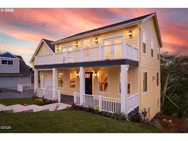 $1,200,000 | 4930 Southwest Coast Avenue, Lincoln City, OR 97367
