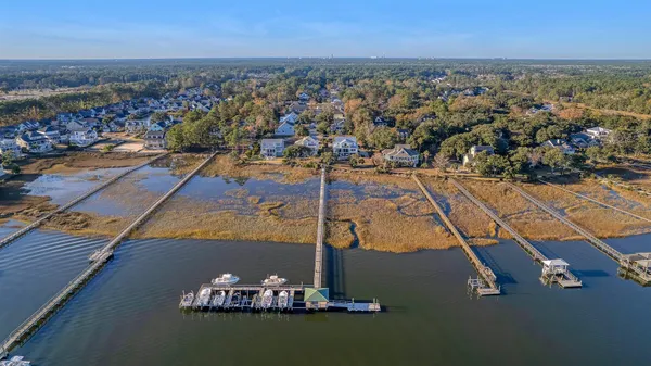$999,999 | 141 Wando Reach Drive, Charleston, SC 29492