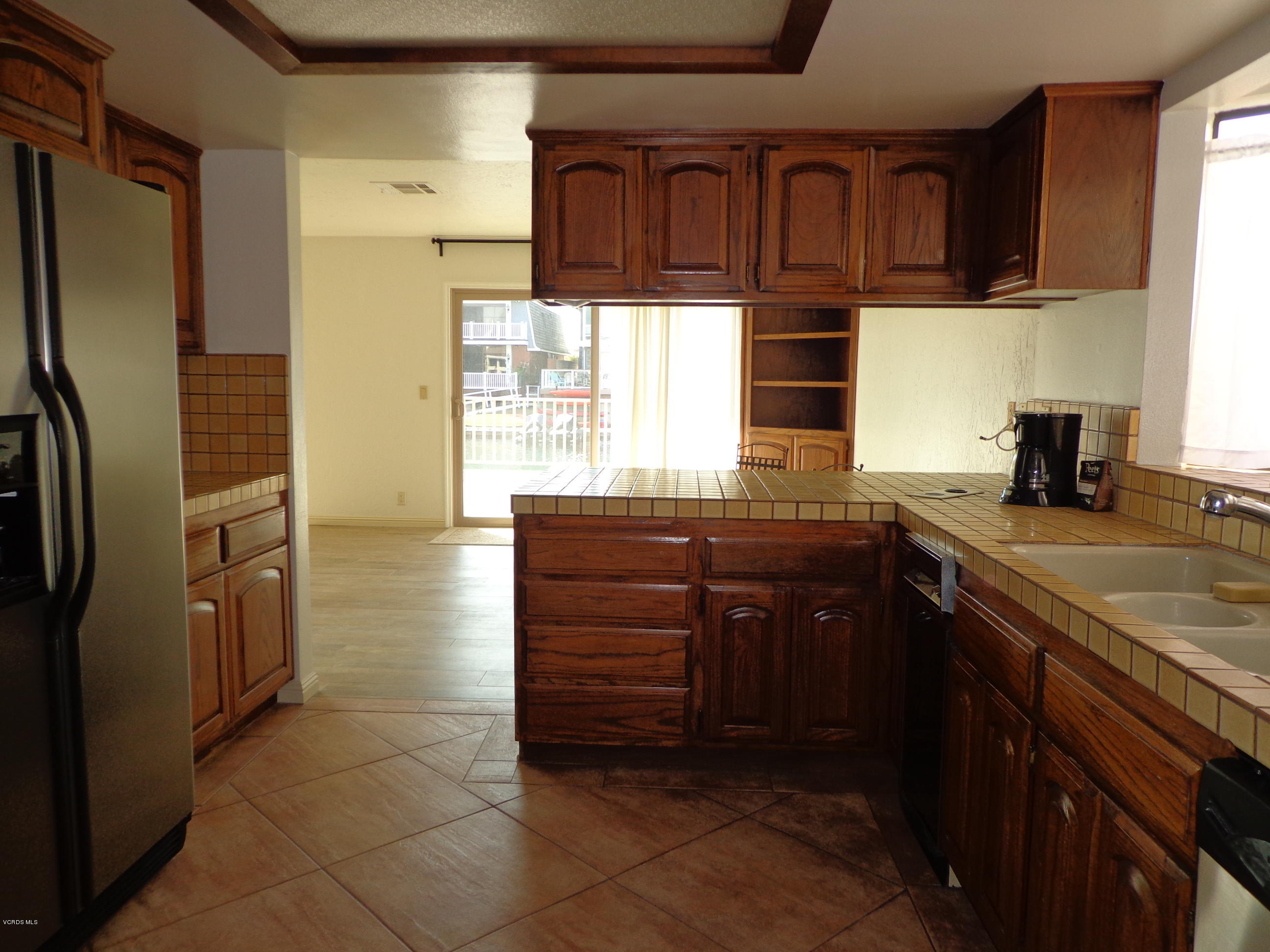 2341 Peninsula Road Oxnard, CA 93035 - Photo 15 of 45 DSC03673