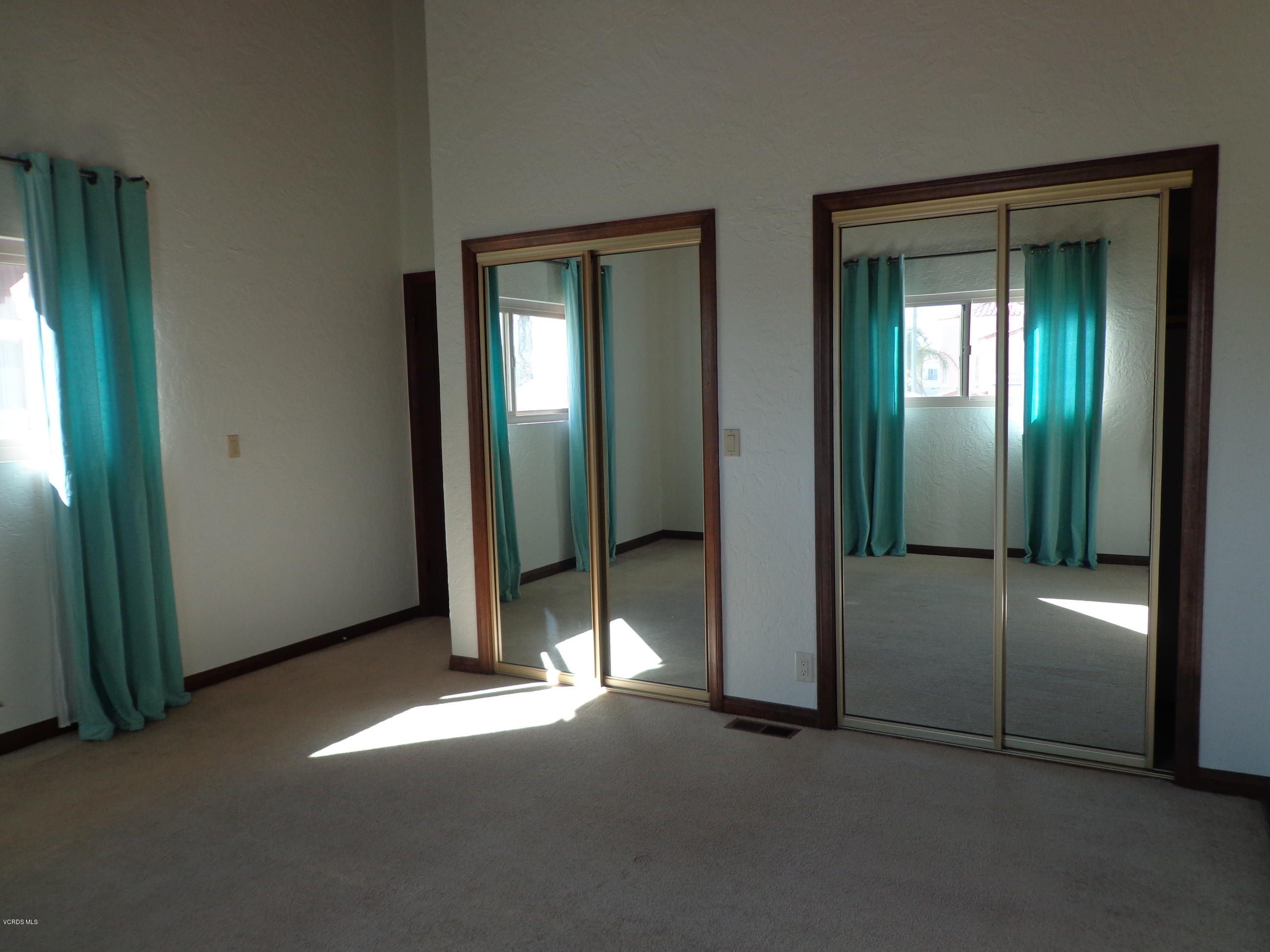 2341 Peninsula Road Oxnard, CA 93035 - Photo 24 of 45 Ravoli and peninsula photos 063