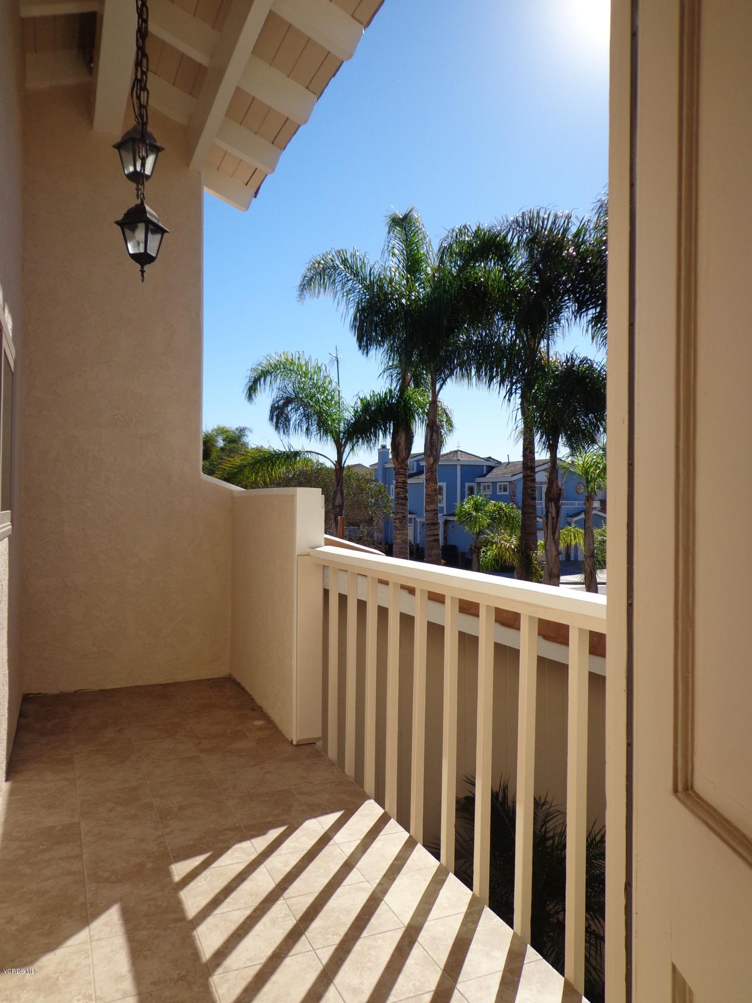 2341 Peninsula Road Oxnard, CA 93035 - Photo 29 of 45 Ravoli and peninsula photos 069