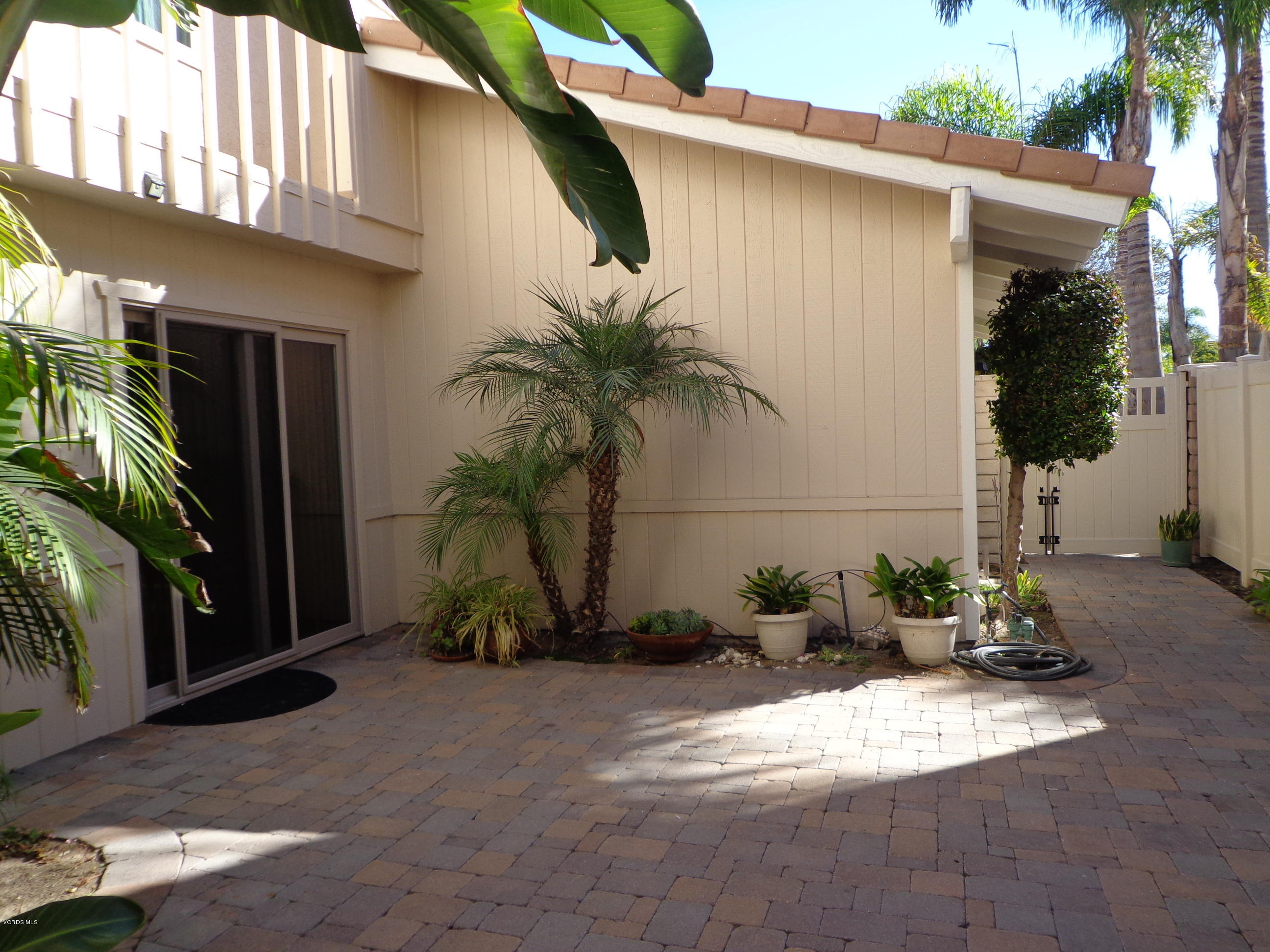 2341 Peninsula Road Oxnard, CA 93035 - Photo 7 of 45 Ravoli and peninsula photos 088