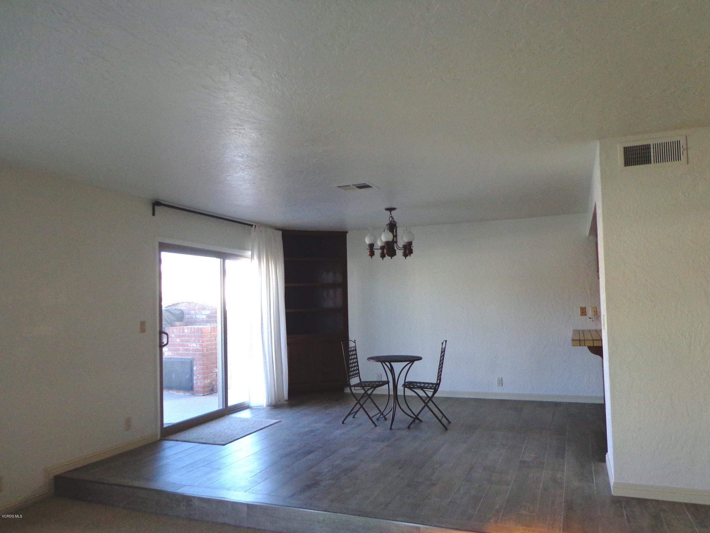 2341 Peninsula Road Oxnard, CA 93035 - Photo 10 of 45 Ravoli and peninsula photos 058