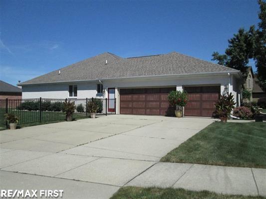 49289 Monte Road Chesterfield, MI 48047 - Photo 4 of 28
