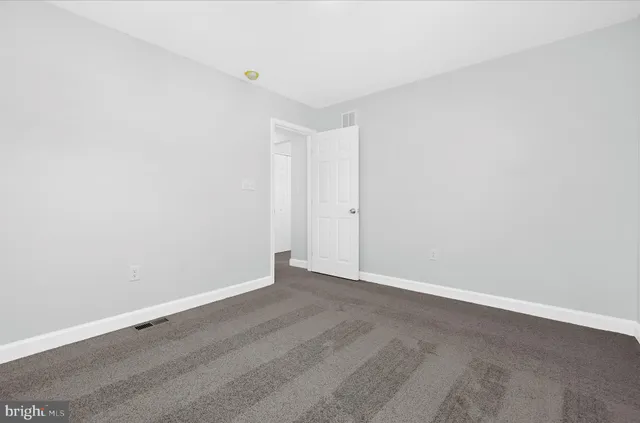 $415,000 | 905 220th Street, Pasadena, MD 21122