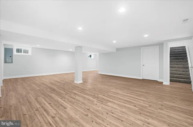 $415,000 | 905 220th Street, Pasadena, MD 21122