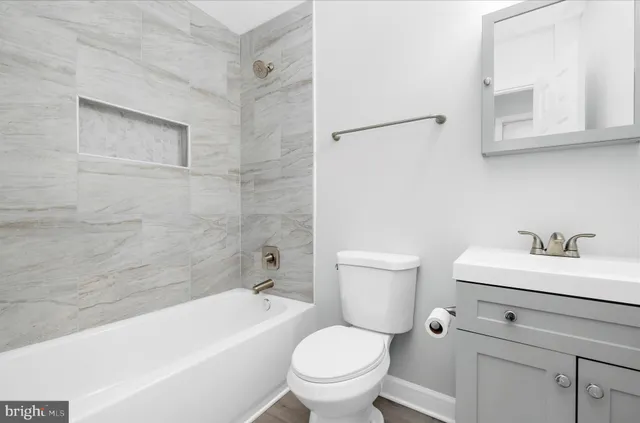 $415,000 | 905 220th Street, Pasadena, MD 21122