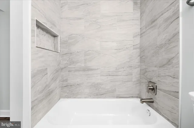 $415,000 | 905 220th Street, Pasadena, MD 21122