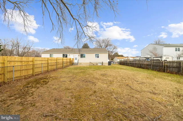 $415,000 | 905 220th Street, Pasadena, MD 21122