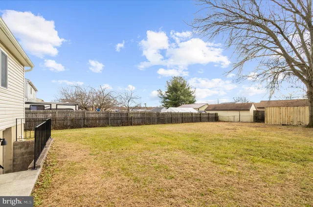 $415,000 | 905 220th Street, Pasadena, MD 21122