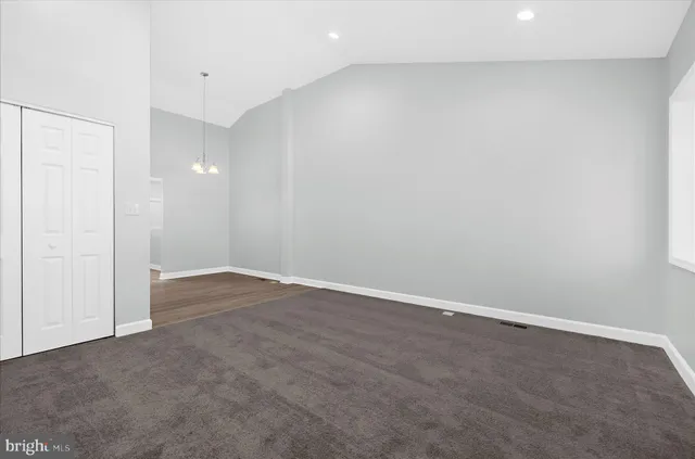 $415,000 | 905 220th Street, Pasadena, MD 21122