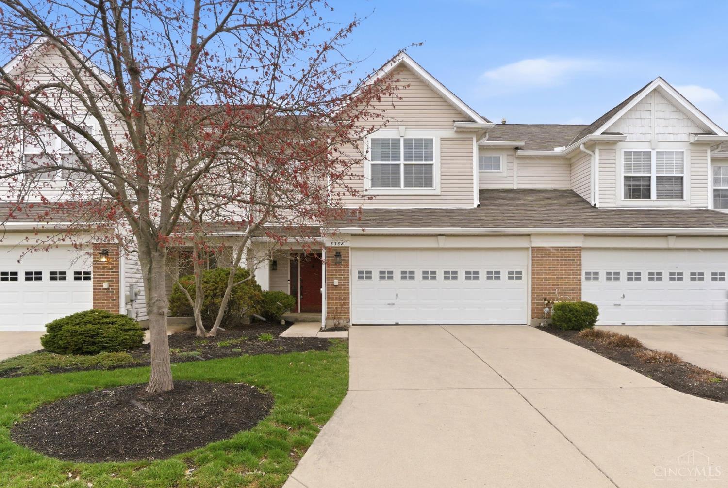 6388 Inverness Way Mason, OH 45040 - Photo 2 of 24